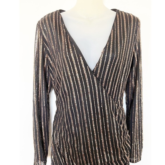 The Jetset Diaries x Revolve Womens Black Mini Gold Sequin Dress Sz M - Picture 4 of 11